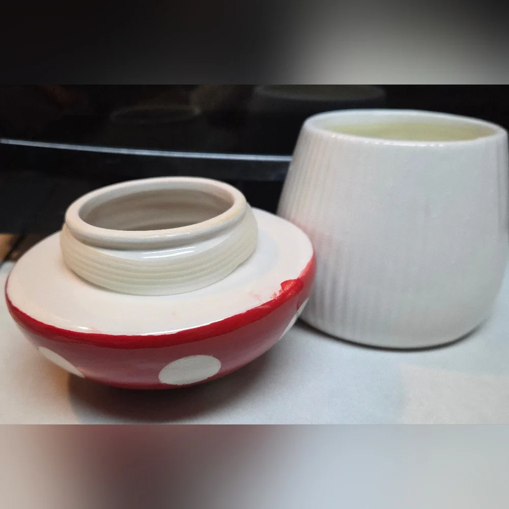 Martha Stewart Red Polka Dot & White Mushroom Forest Air Candle